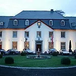 Отель Schloss Auel Boutique & Design Golf Ломар