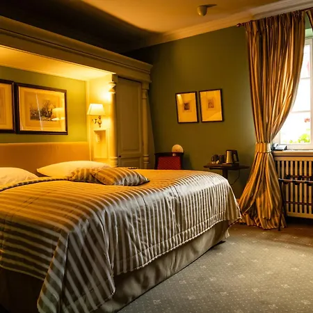 Schloss Auel Boutique & Design Golf 4* Lohmar