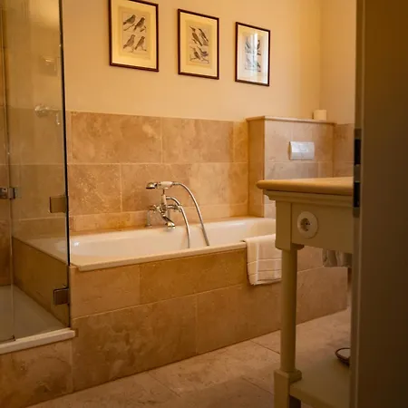 Schloss Auel Boutique & Design Golf 4* 洛马尔