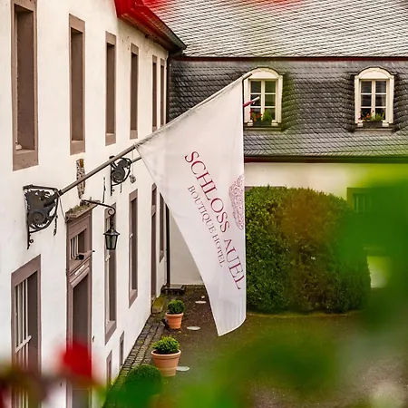 Schloss Auel Boutique & Design Golf 酒店 4*