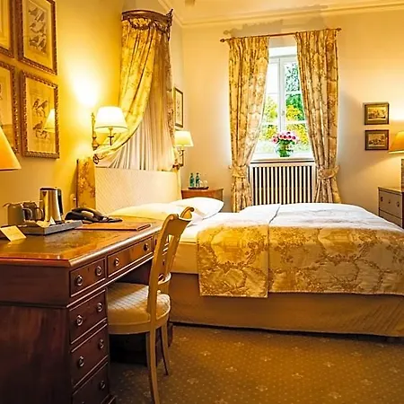 호텔 Schloss Auel Boutique & Design Golf 4*